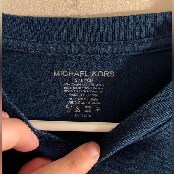 Michael Kors long sleeve - Picture 2 of 4